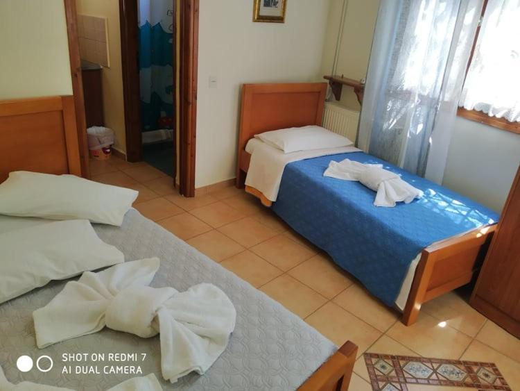 Menelaos Apartments Lefokastro Bagian luar foto