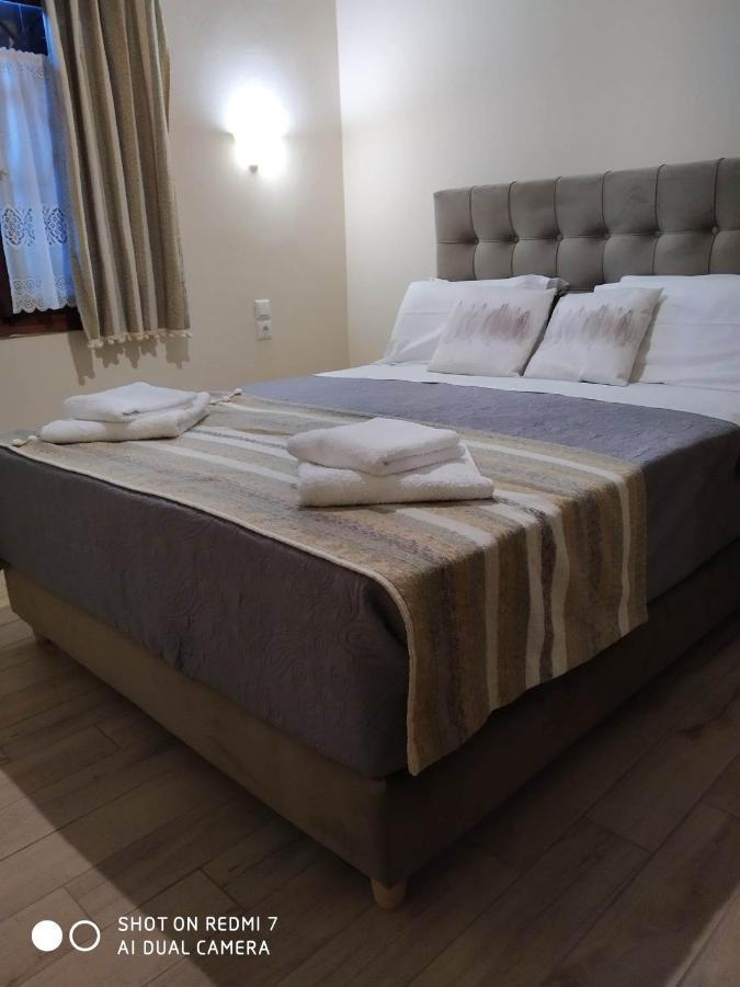 Menelaos Apartments Lefokastro Bagian luar foto